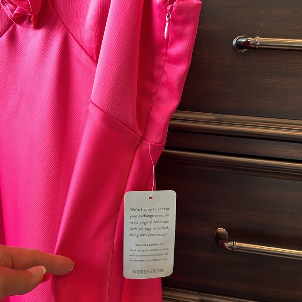 NWT! Nordstrom Vibrant Pink Midi Dress - Picture 3 of 9